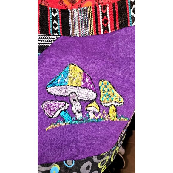 Kathmandu Patchwork Crossbody Bag Handmade Himalayan Boho Mushroom Hippie NWT - Picture 6 of 13